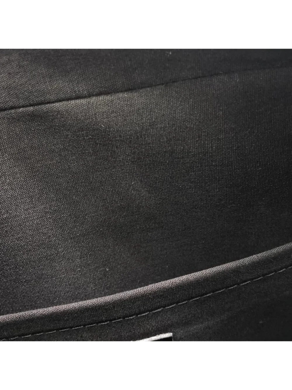 Louis Vuitton Monogram Matt Shelton